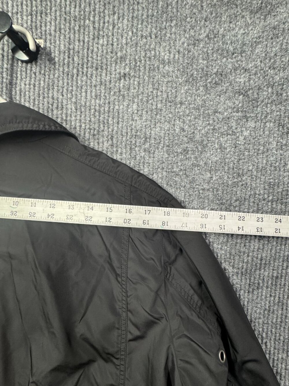 Perry Ellis Men's Size Large Black Lightweight Lined Rain Coat Jacket - Picture 7 of 16